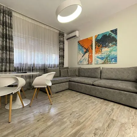 Appartement Boutique 3 - Cozy 1-bedroom Tirana