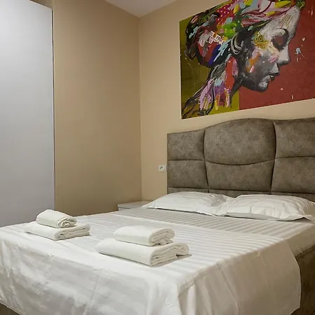 شقة Boutique 3 - Cozy 1-bedroom تيرانا